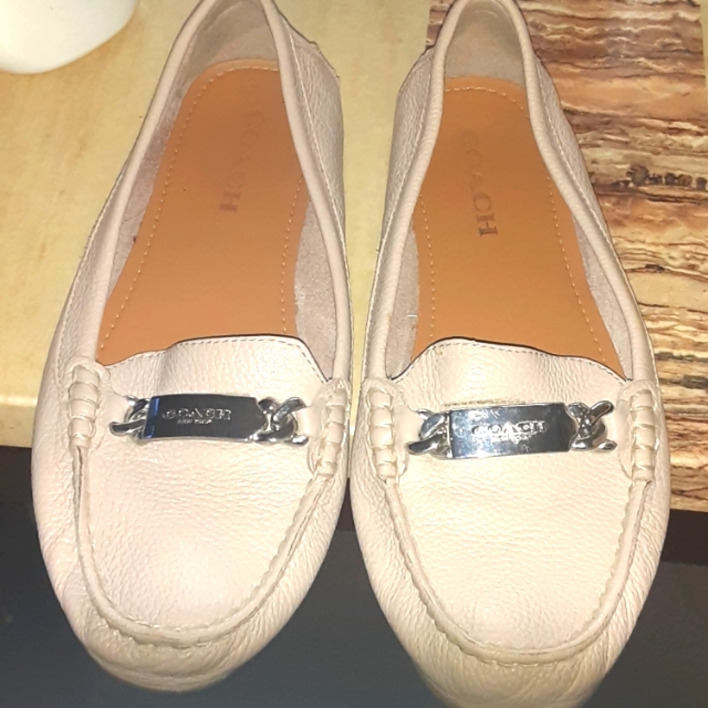 COACH SLIP ON LOAFERS MINT CONDITION
